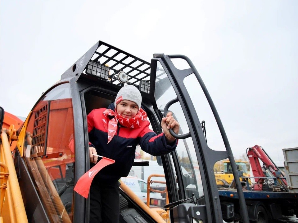 Как школьники Королева знакомились с работой коммунальной службы