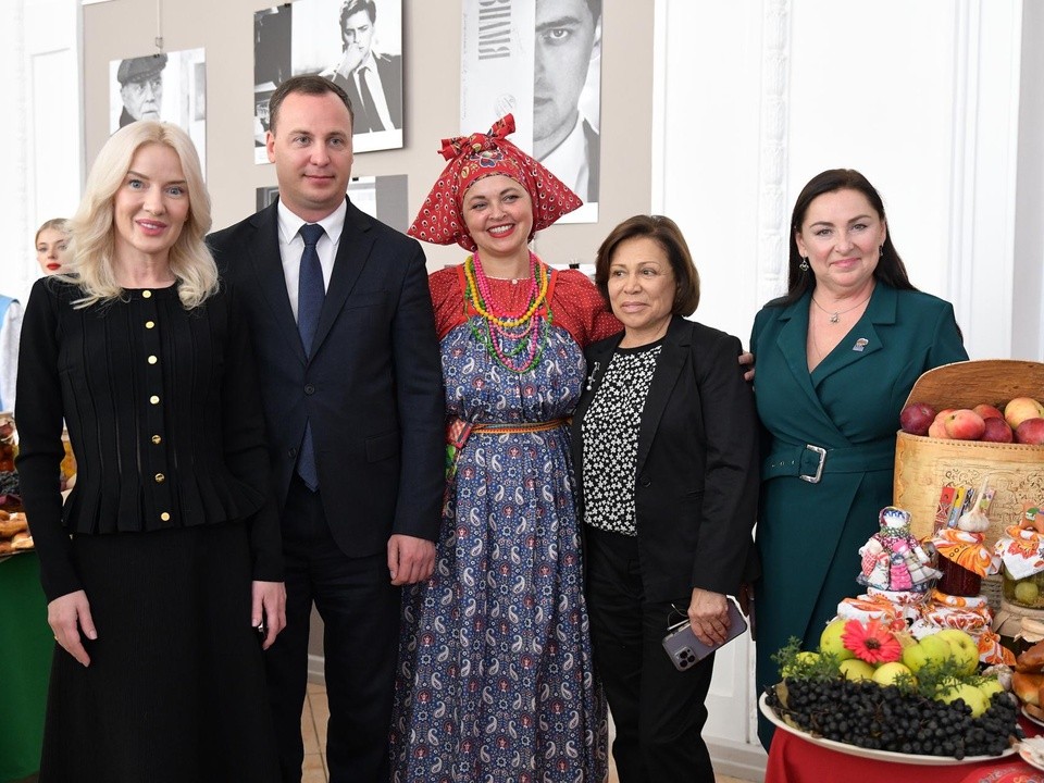 Олимпийская чемпионка Ирина Роднина стала гостем праздника в Дмитрове