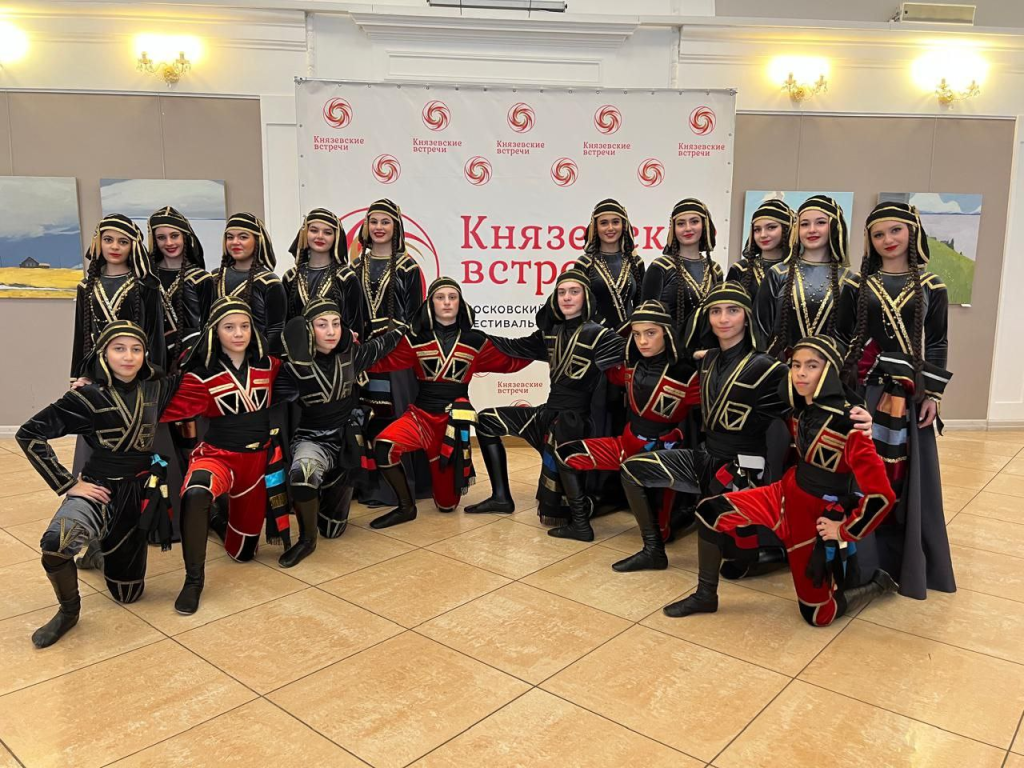 Хореографический ансамбль «Мерани» стал лауреатом Областного фестиваля-конкурса в Дмитрове