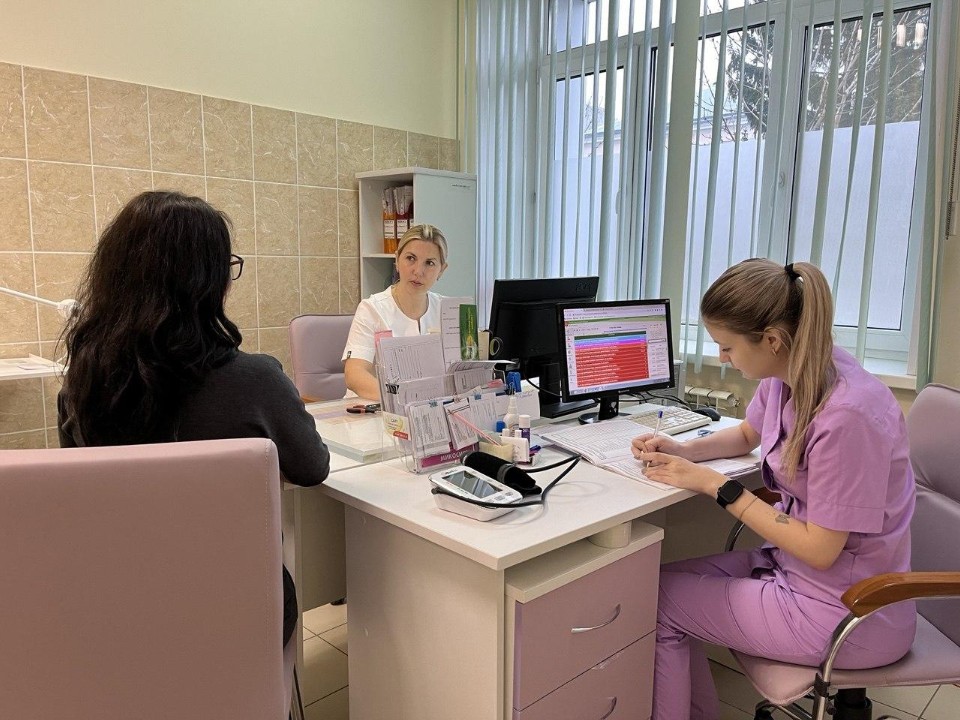 Защита для двоих: как будущим мамам в Луховицах уберечься от гриппа