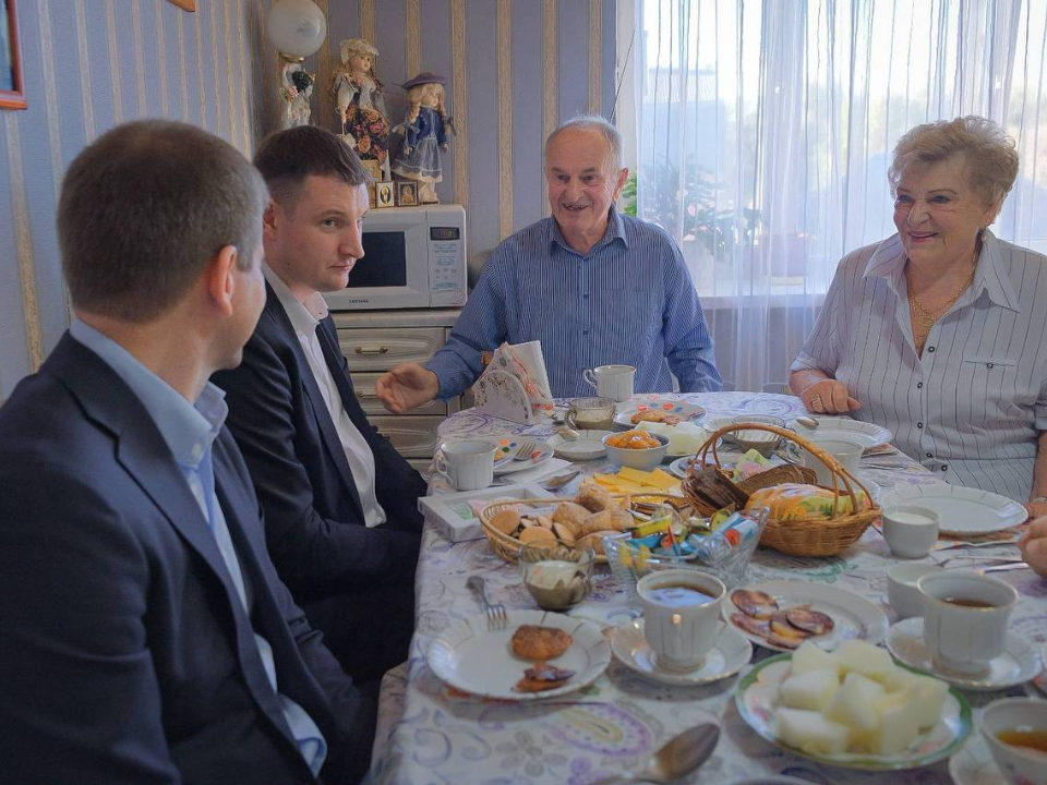 Изумрудные юбиляры из Павловского Посада поделились секретом идеальных семейных отношений