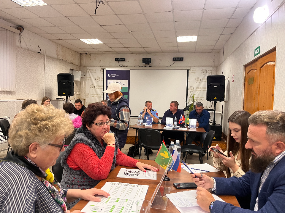 Жителей мкр. Керва приглашают на выездную встречу с администрацией округа