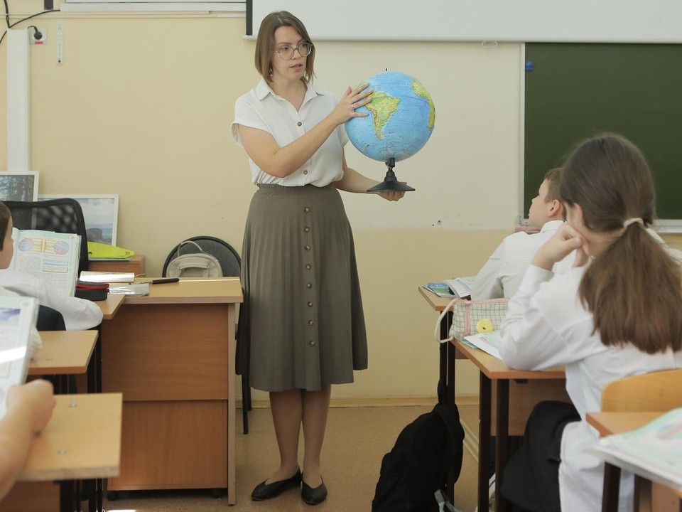 Приезжайте работать: учителям в Королеве заплатят ₽300 тыс.