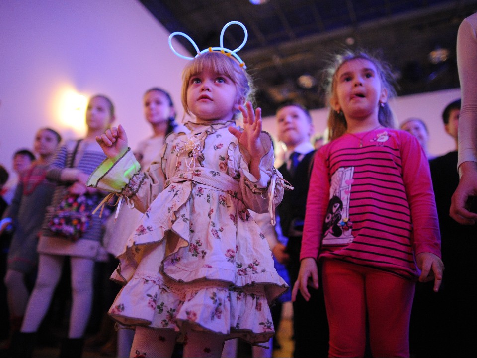 Спектакль про пуговицы театра-студии «Сказка» отметили наградами на фестивале в Сочи четыре раза