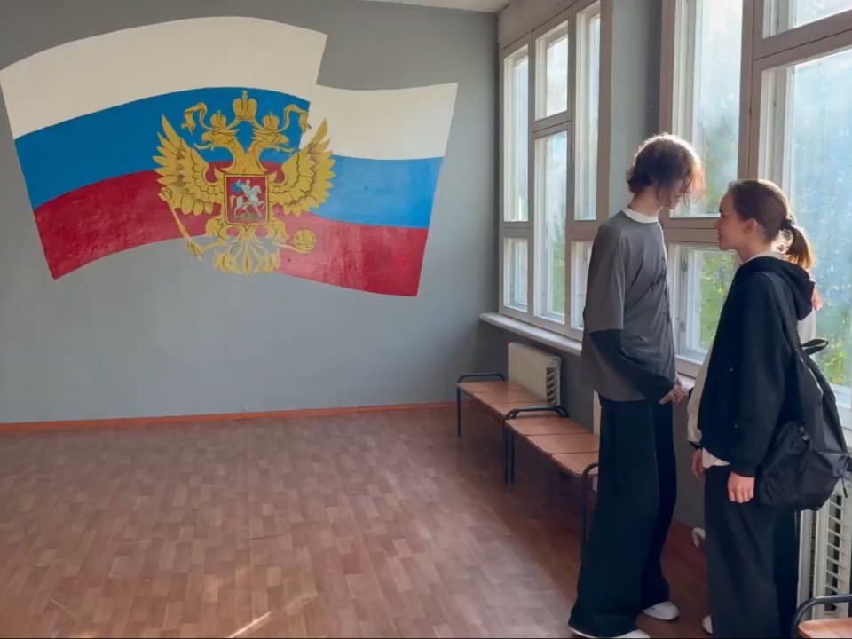 Под музыку Вивальди: как школьники отнеслись к необычному «звонку»