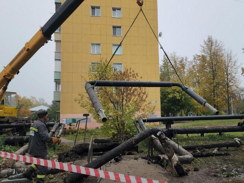 Замена трубопровода на улице Жуковского позволит избежать перебоев с подачей горячей воды