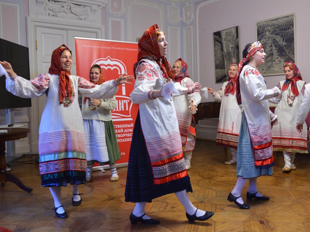 Открытый городской конкурс фольклорных ансамблей и солистов «Добро»: вход свободный
