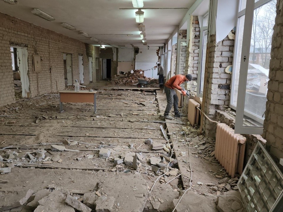 В деревне Кабаново началась масштабная реконструкция местной школы