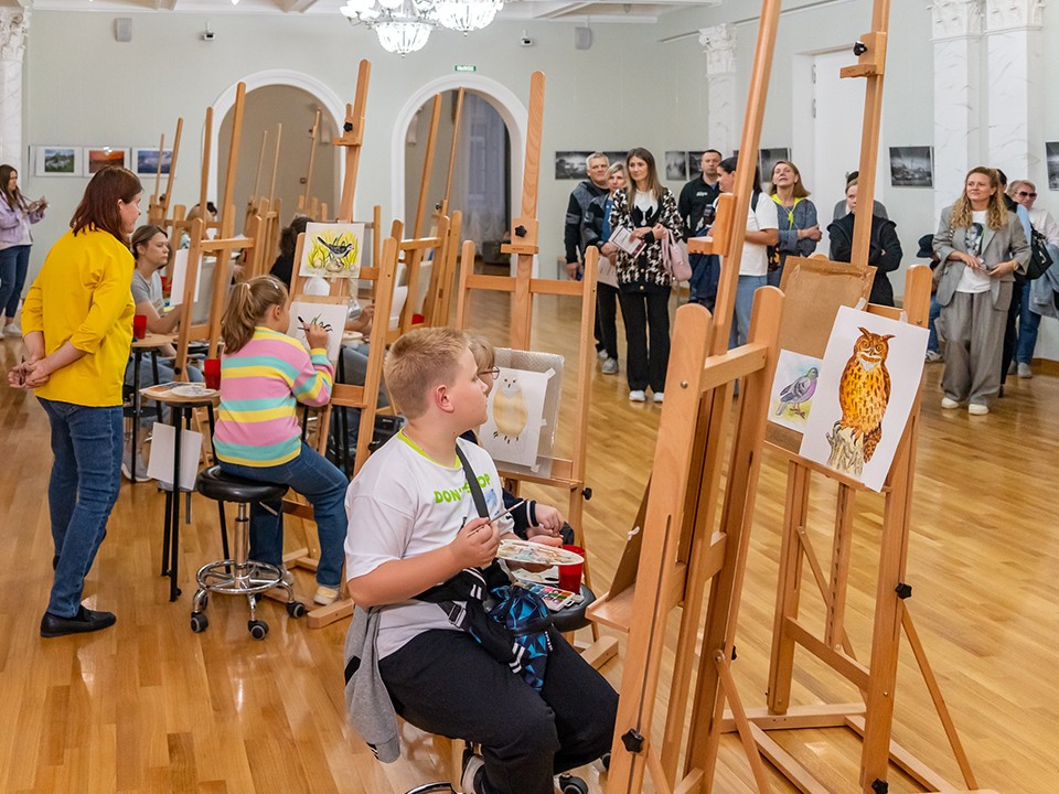 Оркестр, мультфильмы и битва с монстром: как интересно провести каникулы в Ступине