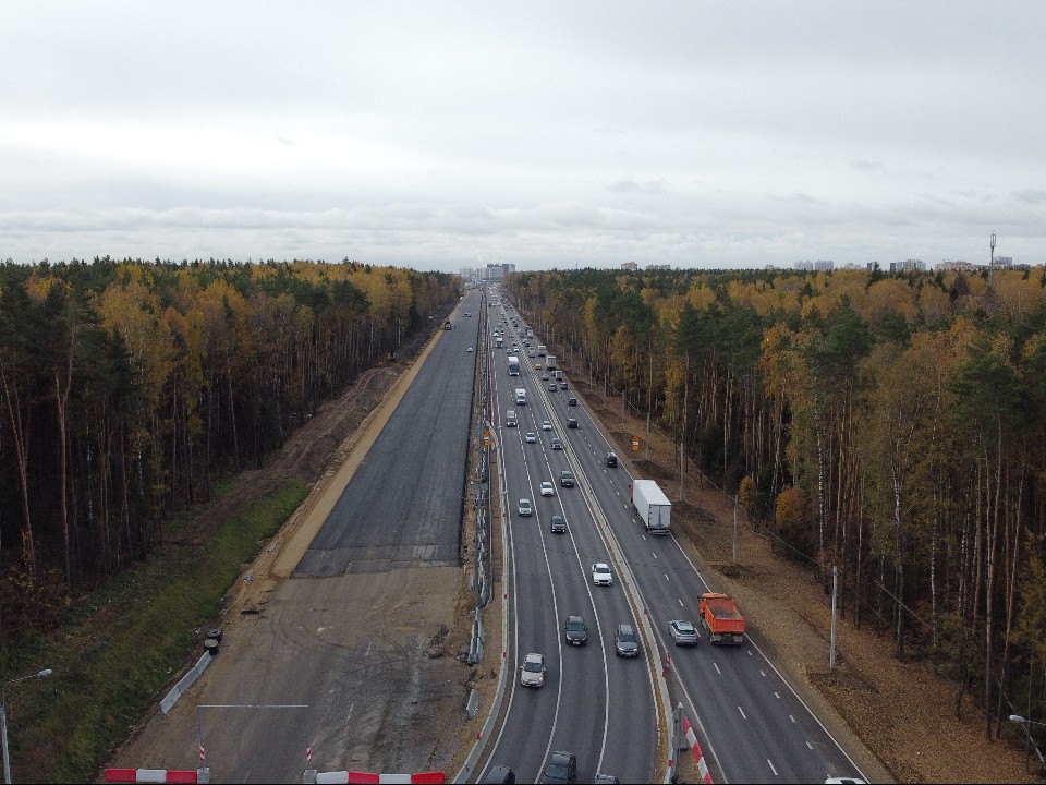 Автомобилисты смогут ехать без пробок по Ярославскому шоссе уже в ноябре