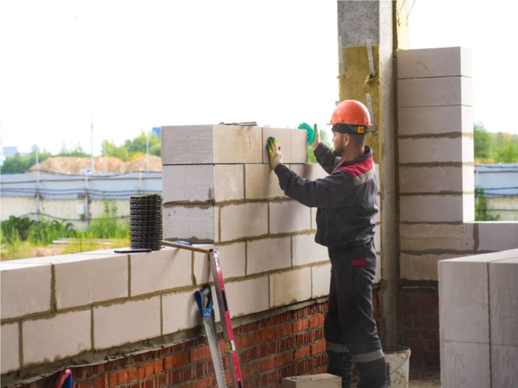 «Модный приговор»: что происходит на стройплощадке будущего хаба в Химках