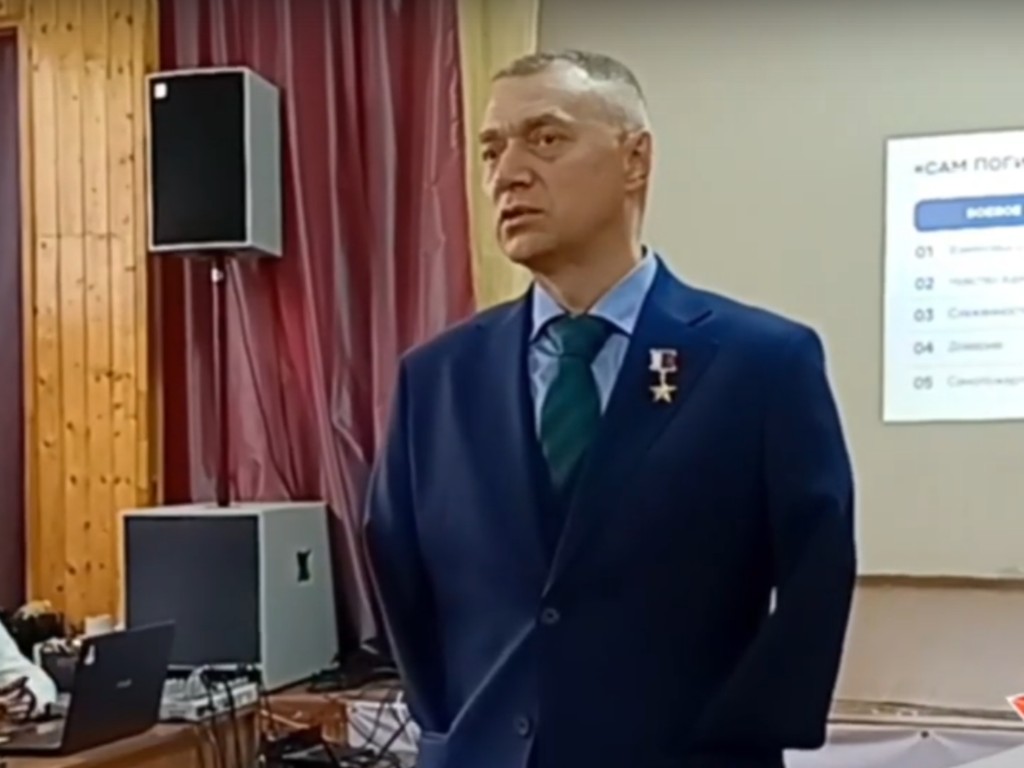 Жизнь после подвига: Герой России Максим Шоломов встретился со студентами в Раменском