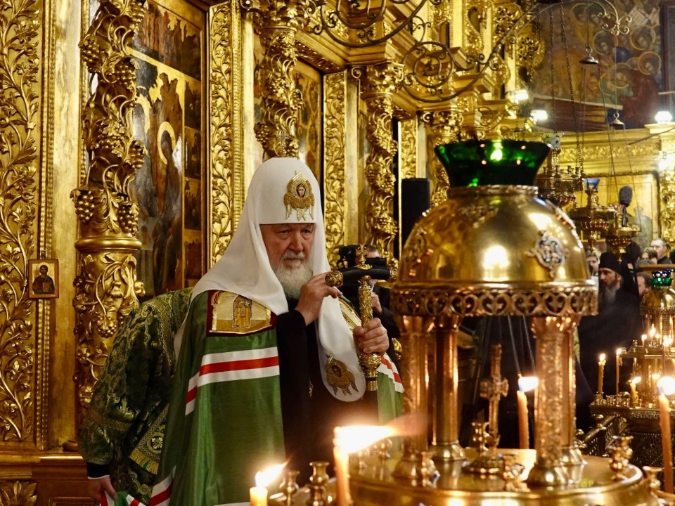 Патриарх Кирилл встретился с первой леди Сербии в обители Сергия Радонежского