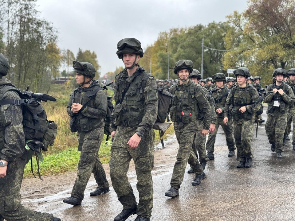 Курсанты патриотического марша рассказали, откуда взяли силы пройти 85 км