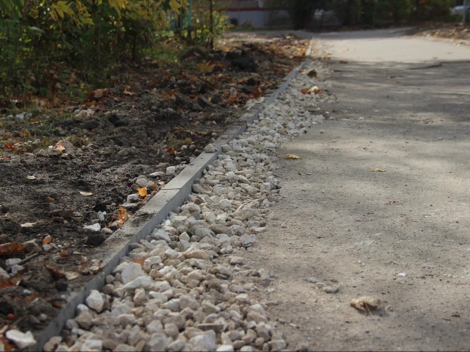 В Тучкове планируют отремонтировать дорогу и построить тротуар