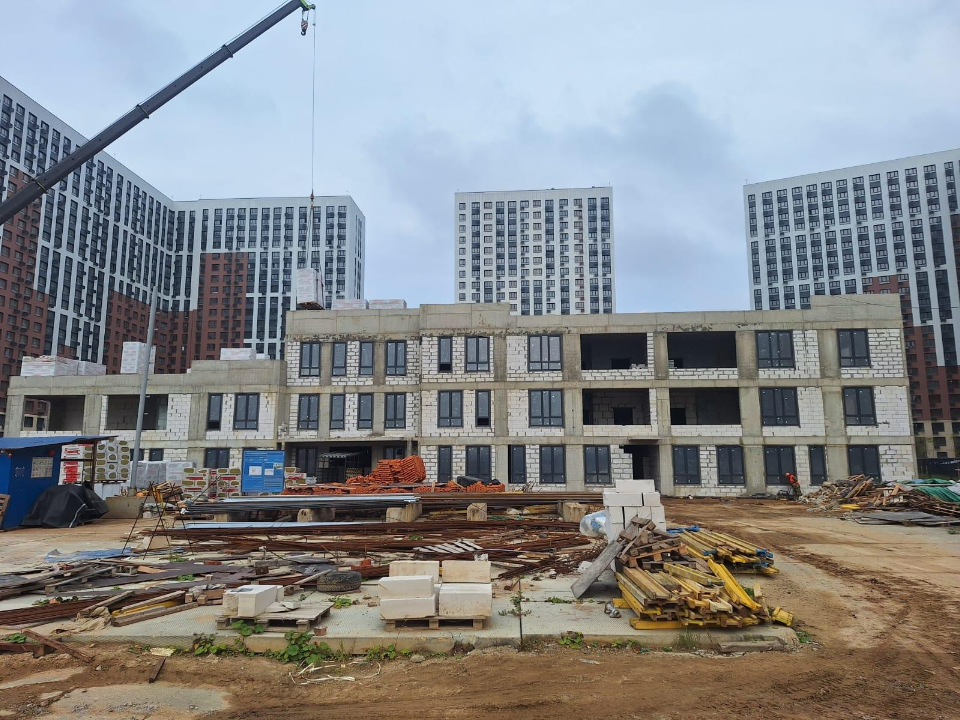 Меньше очередей и больше комфорта: в Балашихе построят детсад с музыкальным и спортивным залом к лету 2026 года