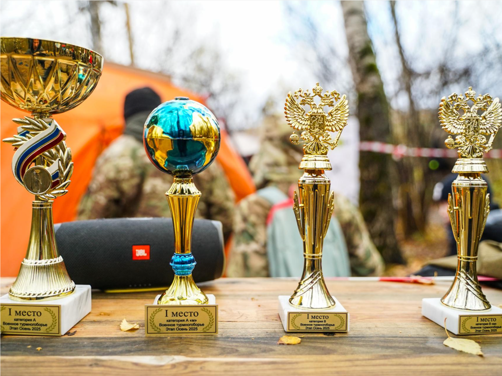 Химчане покорили вершины туризма: фестиваль с военным многоборьем прошел в лесопарке