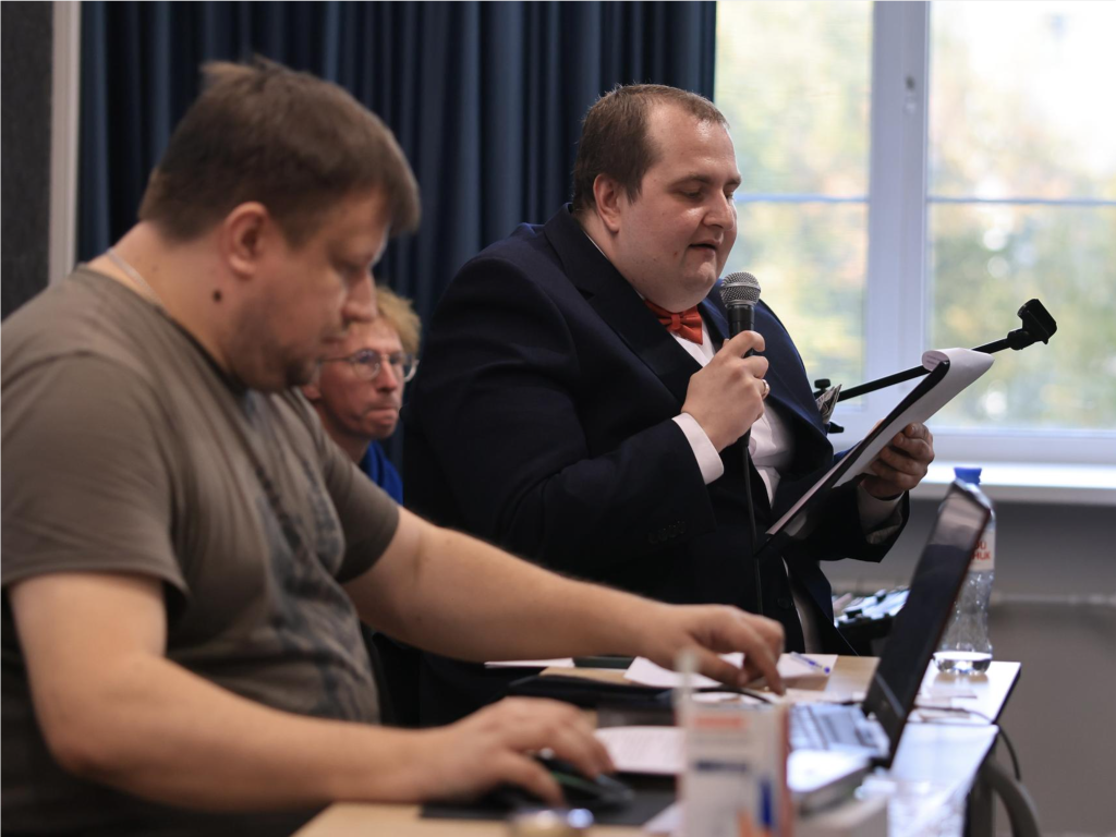 В Королеве собрались знатоки на интеллектуальной викторине «Что? Где? Когда?»