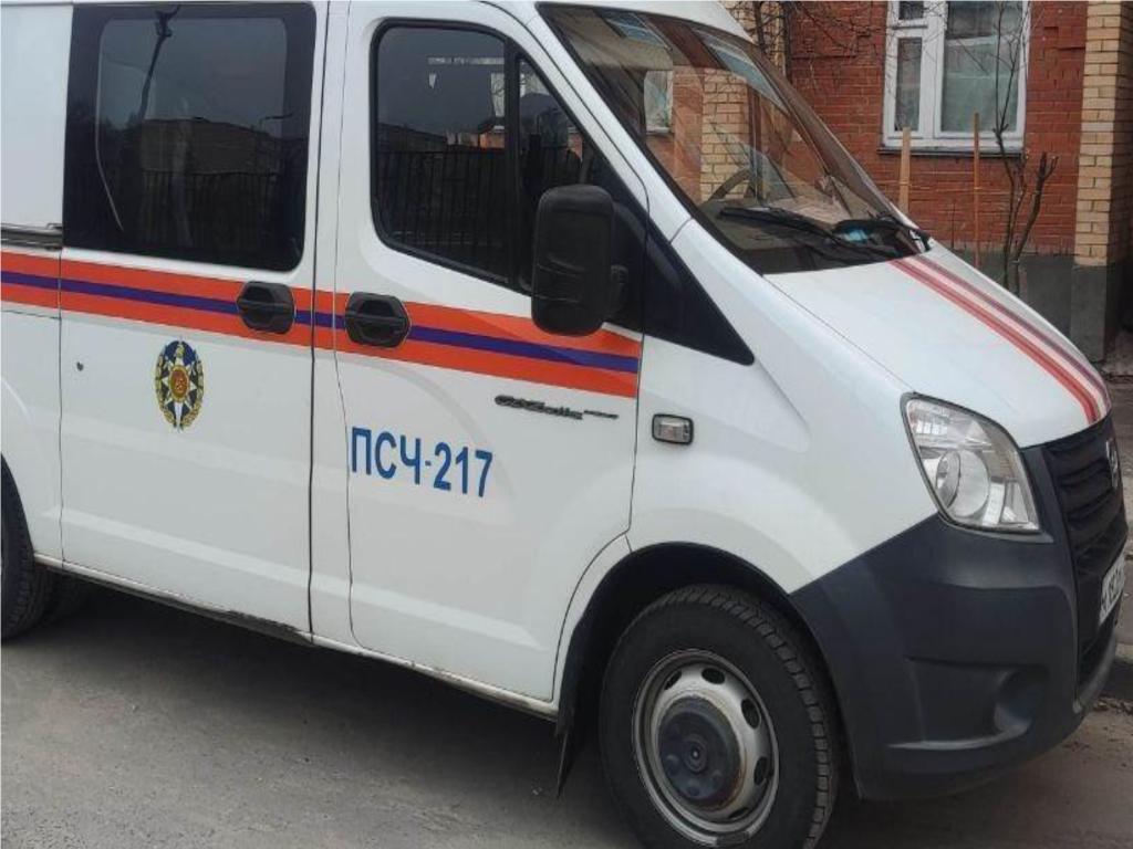 В Егорьевске спасатели помогли медикам госпитализировать пациентку с признаками инсульта