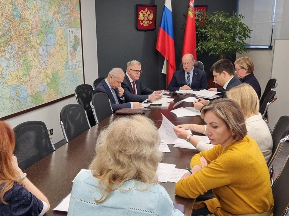 Черный список для игроков: комитет Мособлдумы поддержал закон о защите граждан от букмекеров