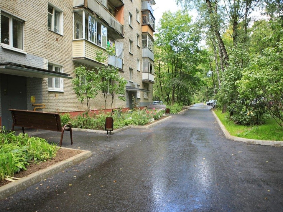 В Королеве обновили территории 10 дворов