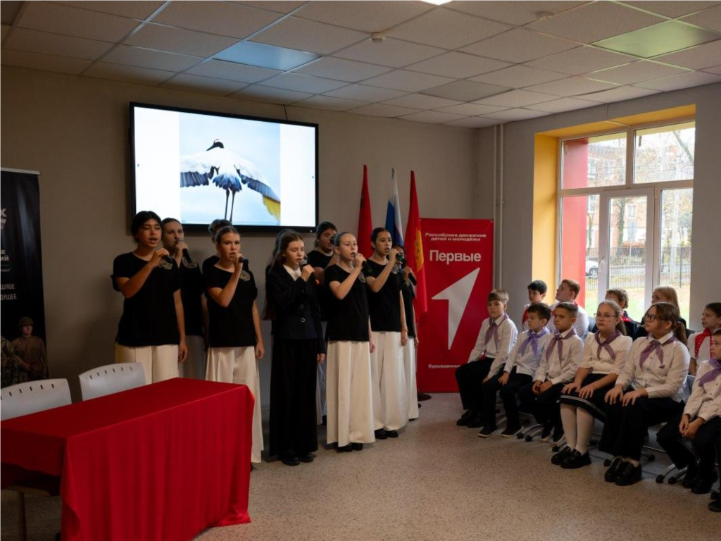 В Серпухове открыли «Парту Героя» в память о погибшем участнике СВО Андрее Гаджиеве