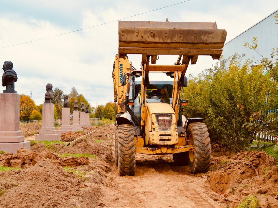 Комплексный ремонт «Аллеи Героев» завершат до конца ноября 2025 года