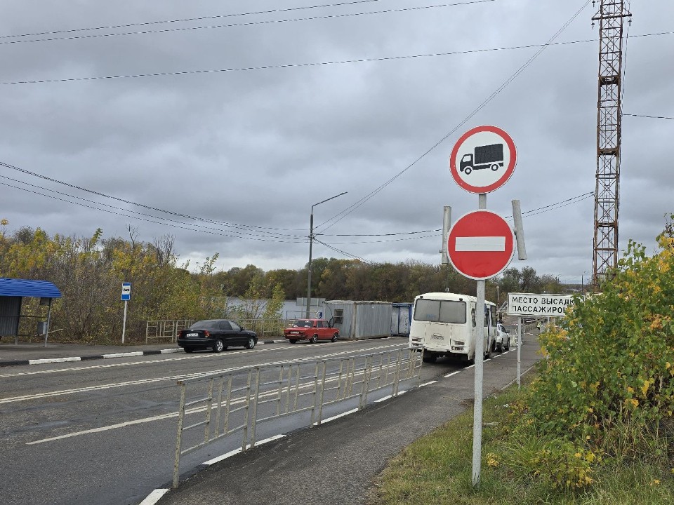 Автомобильное движение на Митяевском мосту открыли в реверсивном режиме
