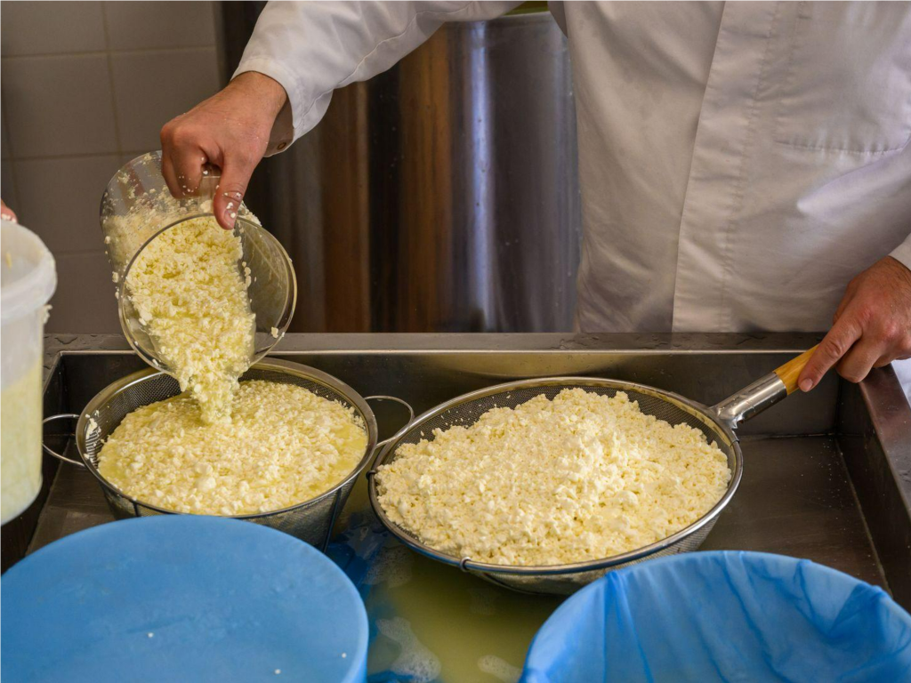 На какую кисломолочную продукцию вырос спрос в Подмосковье