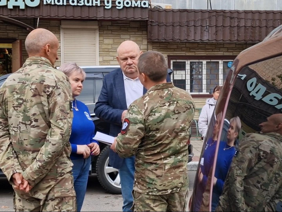 Фонд «Защита» в Балашихе помог ветерану СВО собрать посылку на фронт для сына