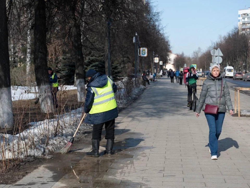 В Видном заготовили соль и реагенты для зимней уборки дорог