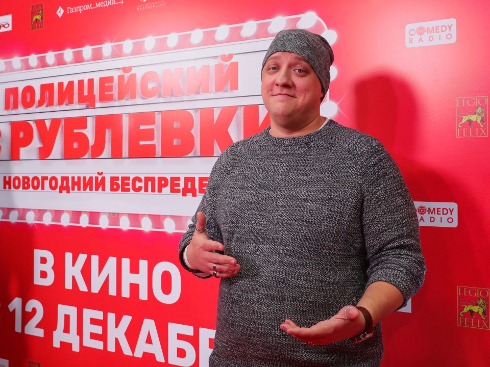 Последняя глава: где похоронят актера Романа Попова