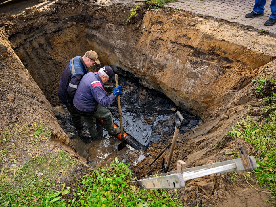 Сантехник рассказал, как одна неправильная салфетка может уничтожить целую городскую канализацию