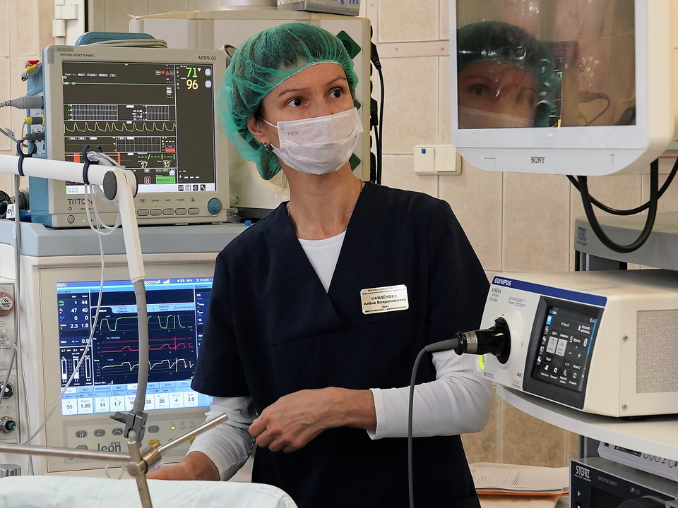 Хирурги Реутова провели уникальную операцию против ожирения