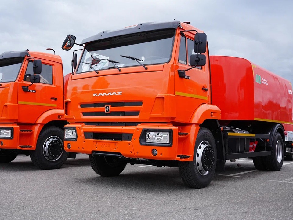 В Богородском округе обновили парк коммунальной спецтехники