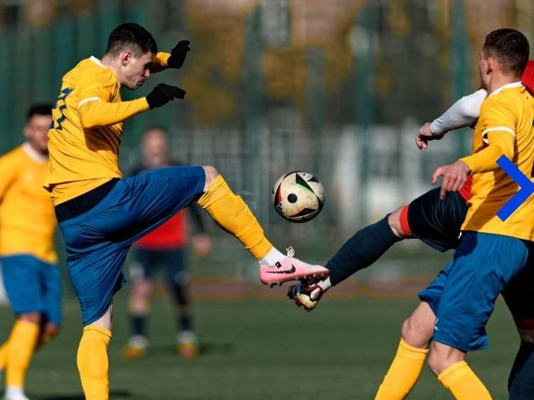 Саша Стоун проведет матч финального тура чемпионата МО по футболу