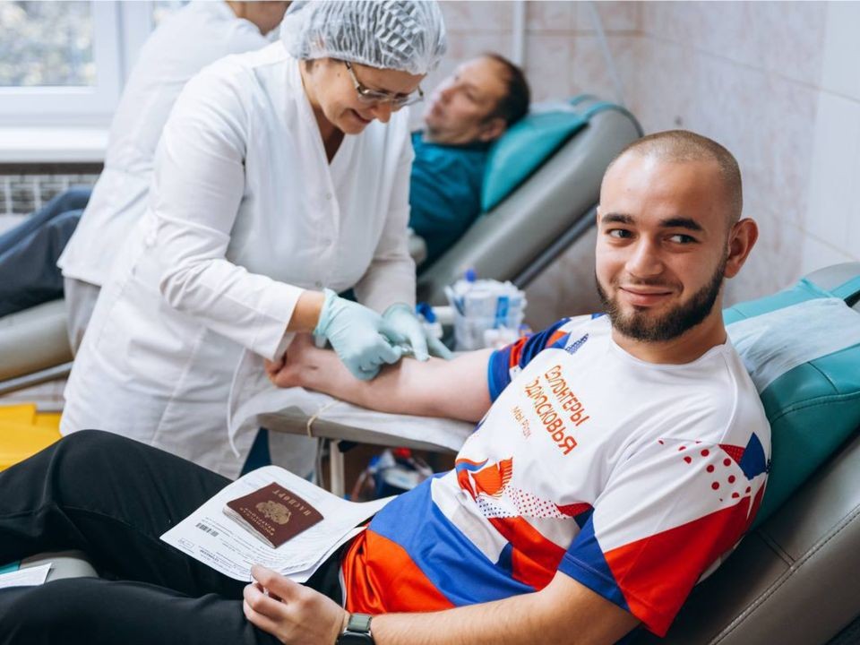 «Новых свершений!»: амбассадор «Тавриды» Губочкин поздравил волонтеров Подмосковья