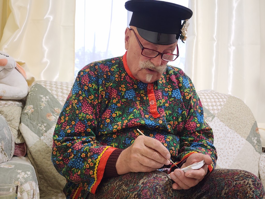 «Забили собаку лопатой»: актер Калараш ответил хейтерам на обвинения в избиении животного