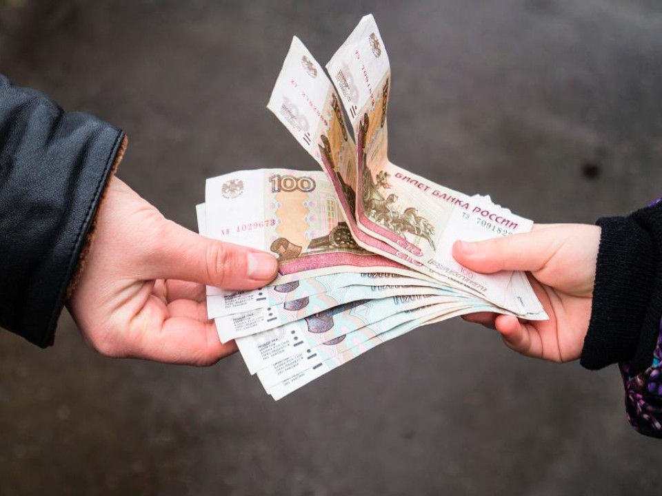 Выманила ₽740 тыс. у несовершеннолетнего: телефонную мошенницу осудят в Жуковском