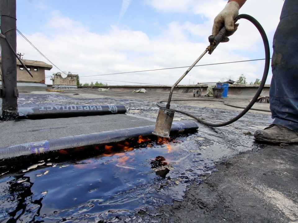 Крыша больше не течет: пятиэтажка 1968 года в Мытищах получает второй шанс. Капремонт в самом разгаре — что изменится для жителей?