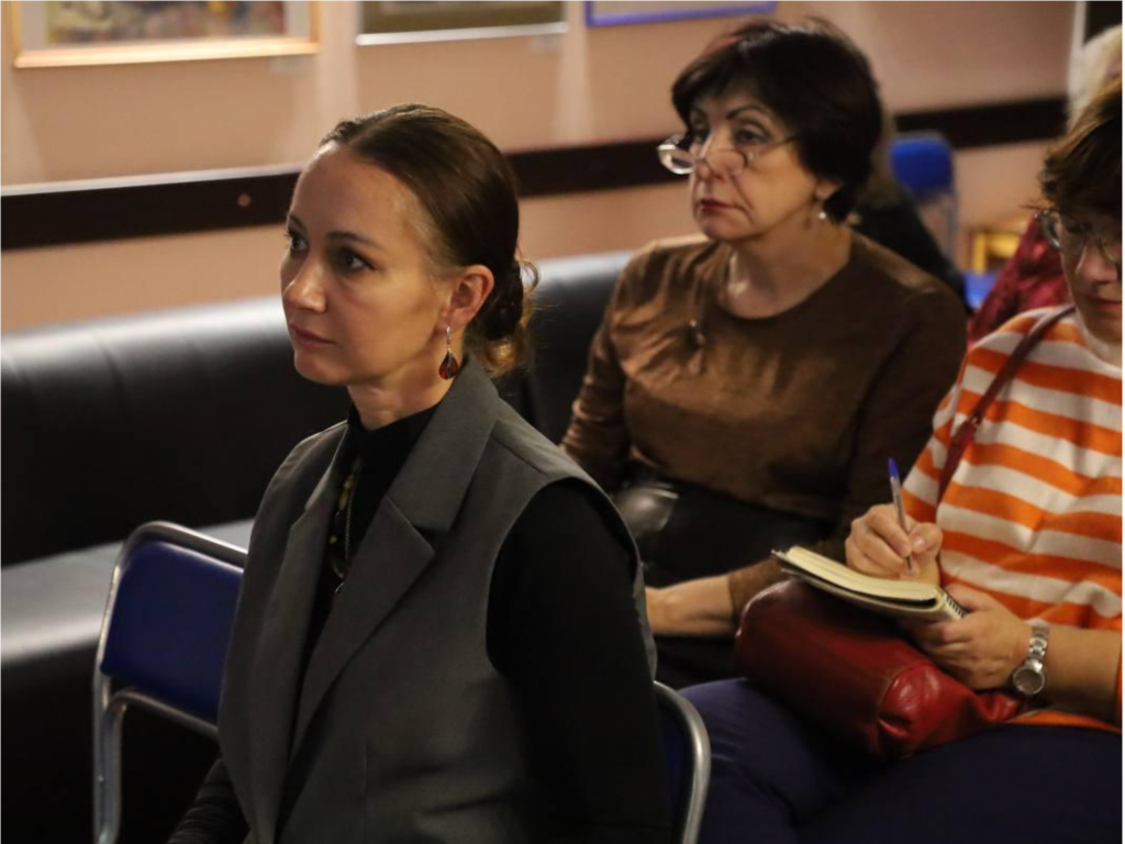 В Серпухове художественная школа имени Бузовкина снова принимает педагогов на курсы