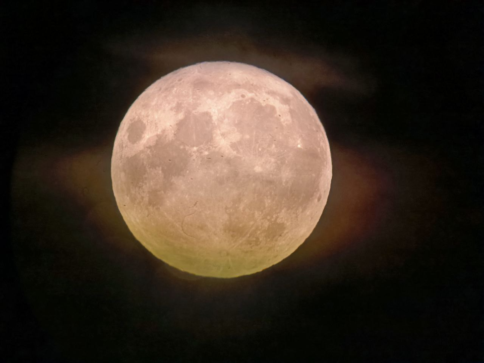 Эмоциональная нестабильность и плохой сон: чего еще ждать от суперлуния в Подольске