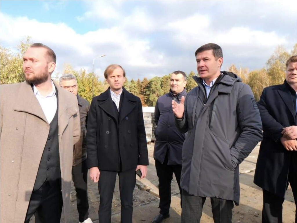 Строительство моста через Малаховское озеро в Люберцах опережает график