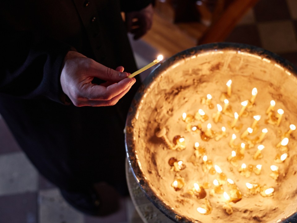 Округ простится с погибшим в зоне СВО алтарником храма в Очево