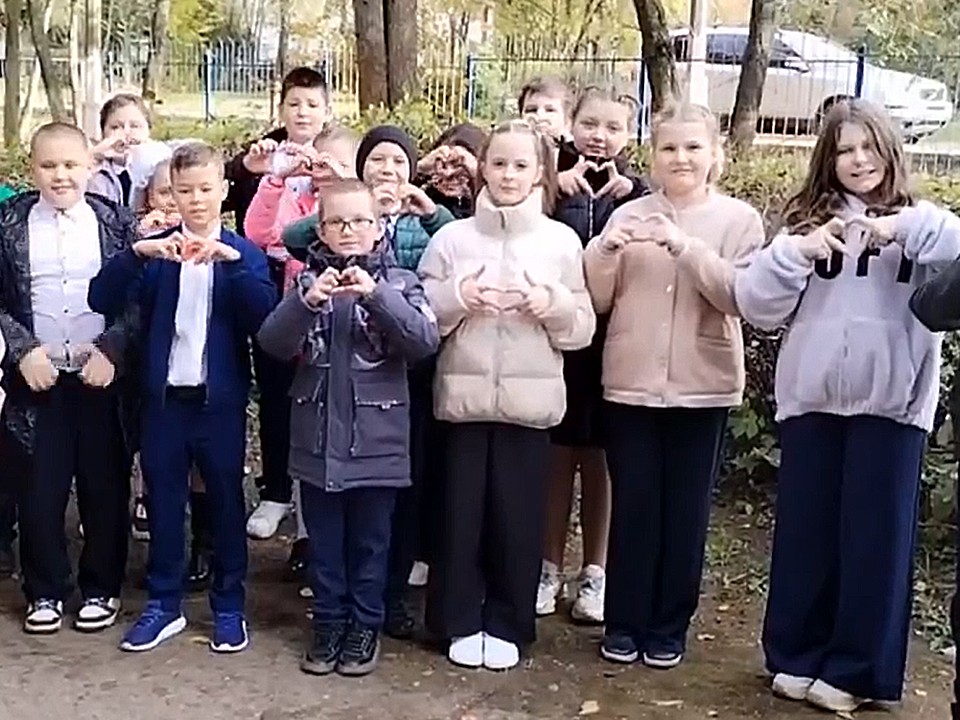 Видеосвязь вместо учебника: школьники Ступина познакомили Уругвай с русскими традициями