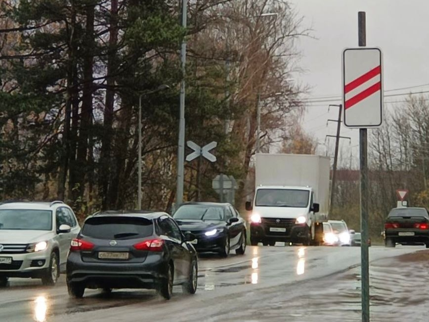 На Фабричной в Калининце установили новые дорожные знаки