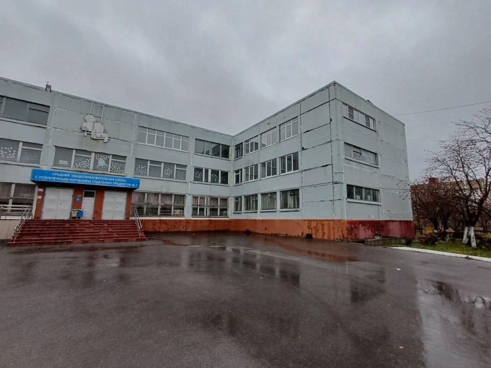 Капремонт с размахом: в Кашире обновят школу № 7 — новые классы, крыша и благоустроенная территория