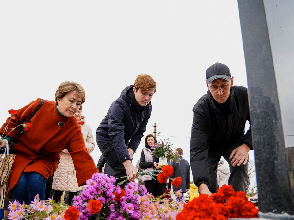 В Подмосковье открыли новые памятники героям ВОВ и СВО