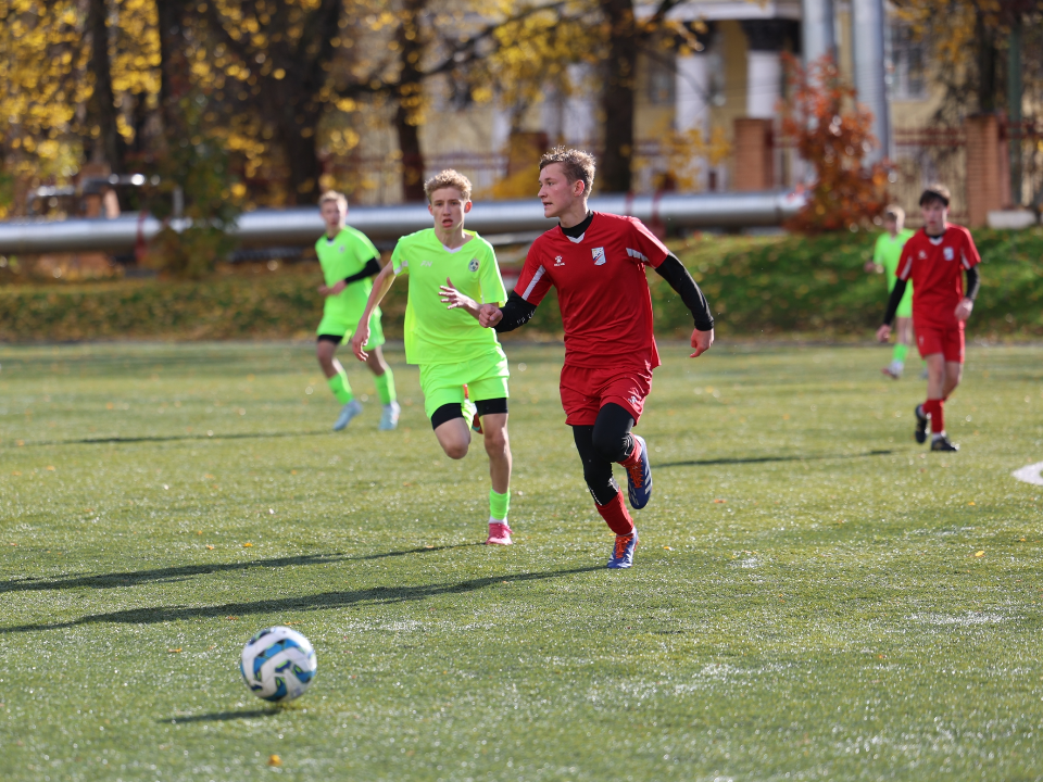 Юноши спортивной школы «Дмитров М.Б.М.» стали призерами по итогам летнего сезона