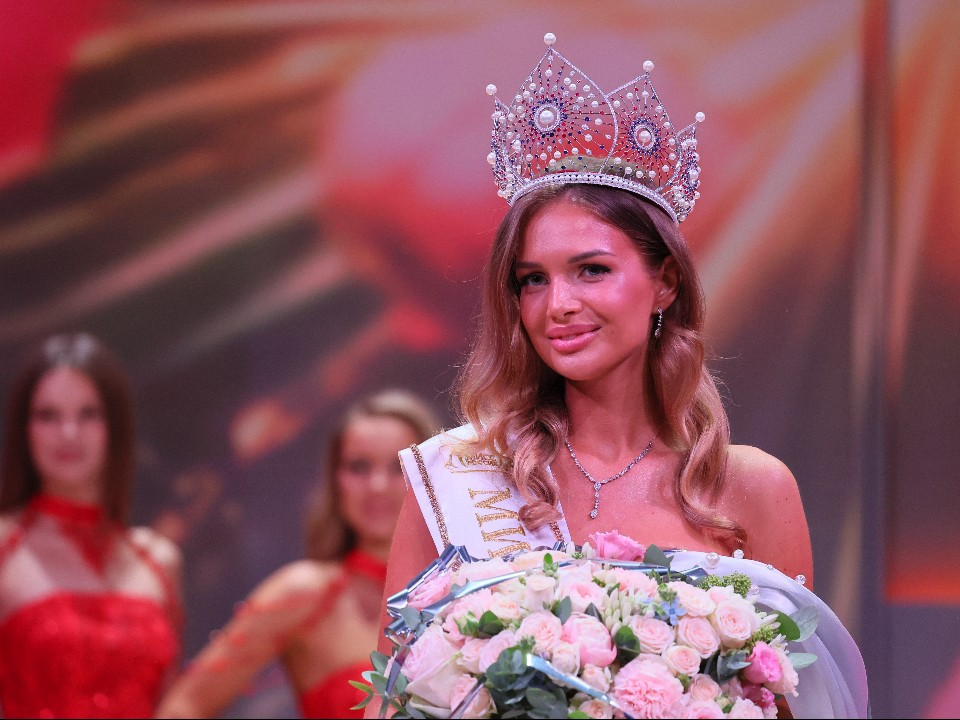Анна Линникова раскритиковала победу Анастасии Вензы в конкурсе «Мисс Россия — 2025»